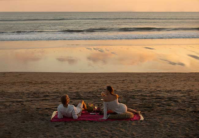 Sunset-Beach-Picnic